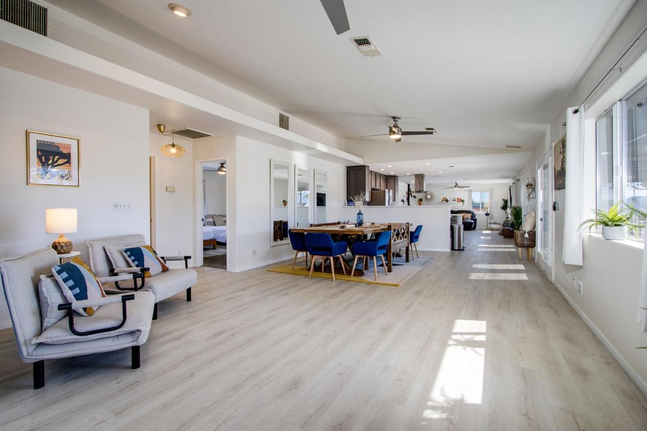 Sapphire Haven + Casita! Pool + Spa + Movie Theatre + 10 Min To Monument! Joshua Tree Exterior photo